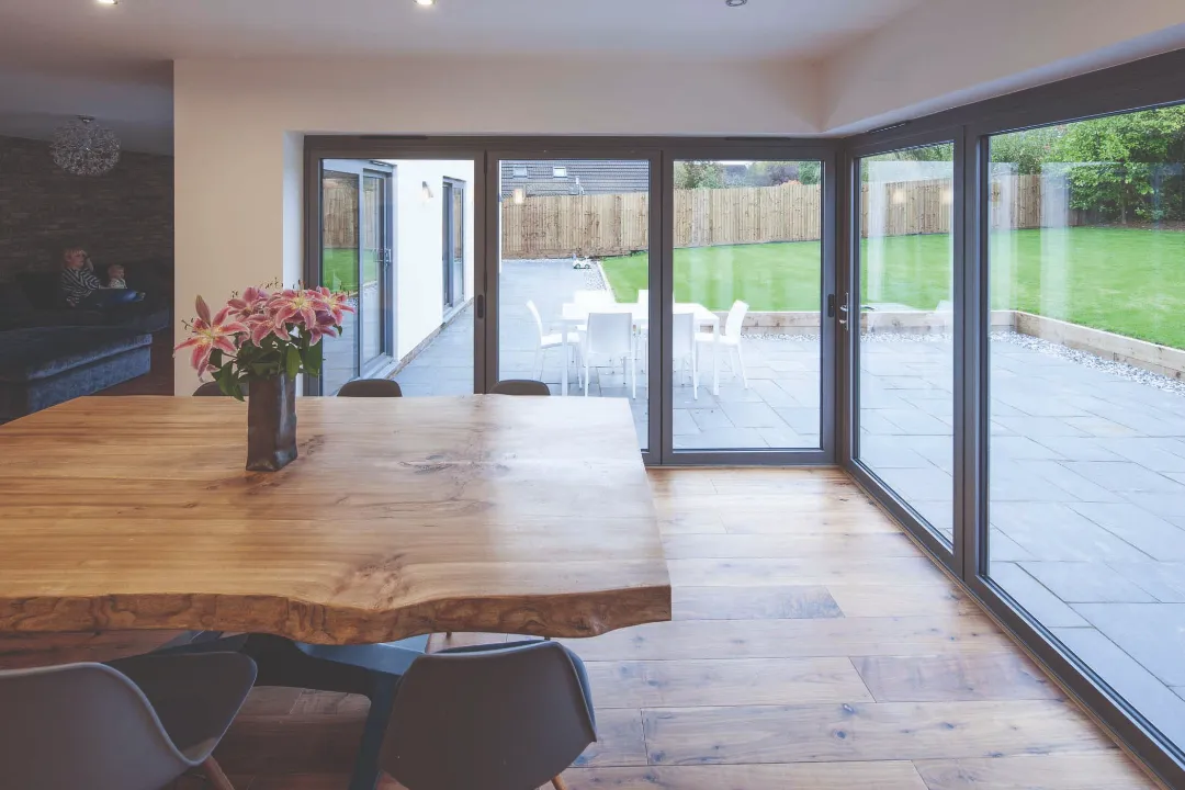 alunet bifold doors