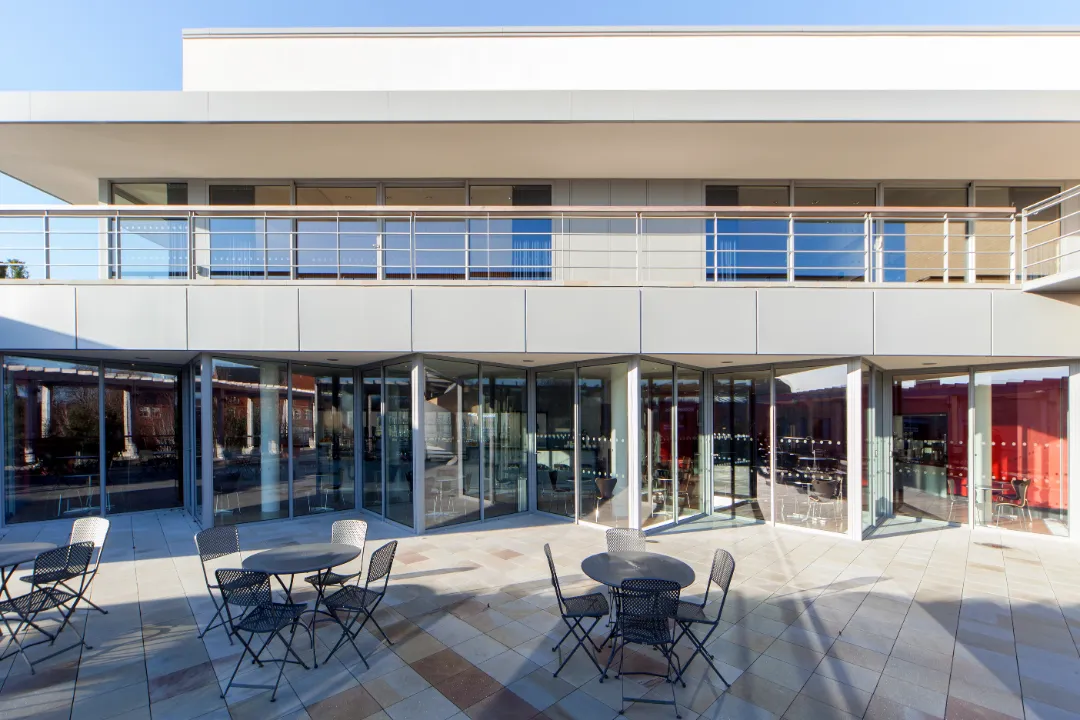 commercial sliding doors