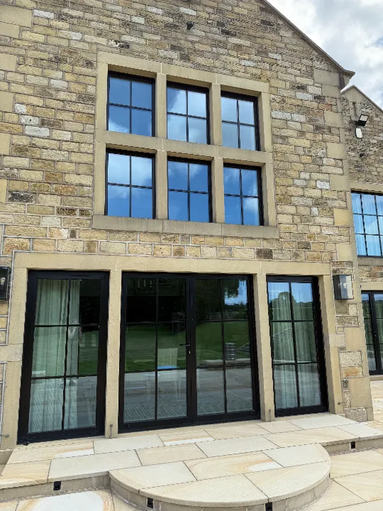 glass panel alumnium windows