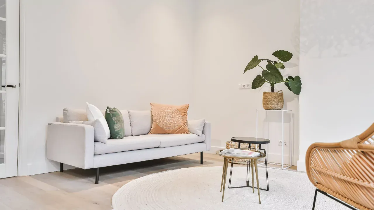 How to Brighten Dark Rooms: Simple Tips for Your Home